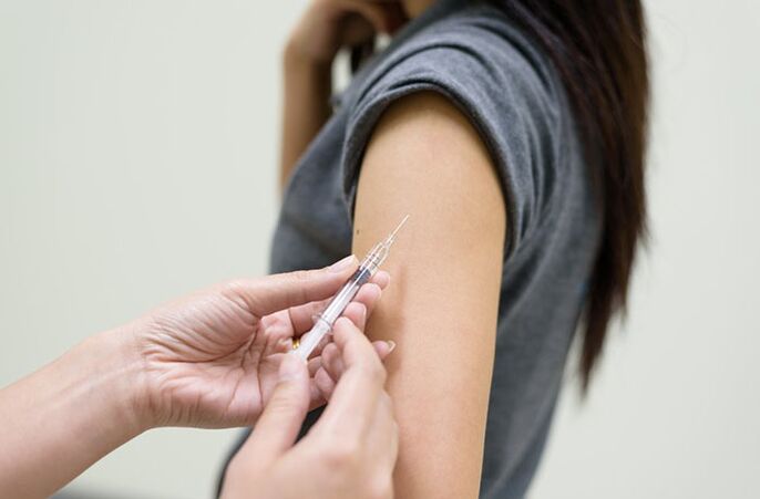 Injekcie antivírusového lieku na liečbu HPV